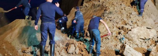 Стало відомо про долю жінки, яку шукали під обвалом на пляжі в Лебедівці