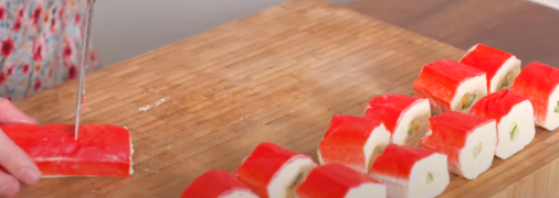 Закуска з крабових паличок на новорічний стіл