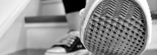 Тріснута підошва - ще не привід викидати улюблену пару взуття