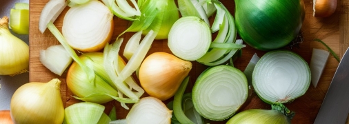 Нарезать лук без слез – реально (изображение создано с помощью ИИ)