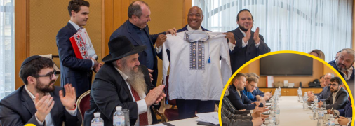 Марк Бернс приїхав в Україну