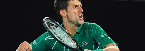 Джокович стал первым финалистом Australian Open, обыграв Федерера