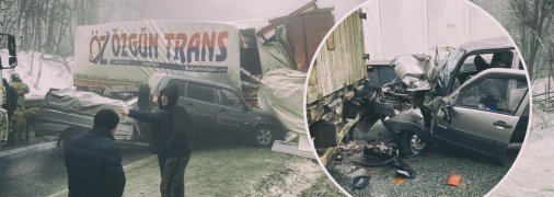 Некоторые автомобили серьезно повреждены