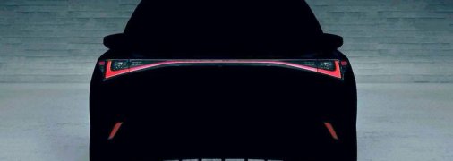 Дебют нового Lexus IS отложили на неопределенный срок