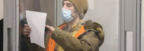 Хранил интимное видео с моделями: суд оставил под стражей известного фотографа, обвиняемого в изнасиловании юных девушек