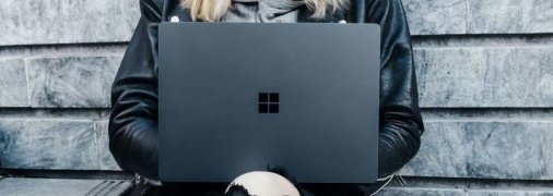 Смертельные игры в соцсетях: на Закарпатье 13-летняя девочка совершила самоубийство, а в Кривом Роге раскрыли "группу смерти"