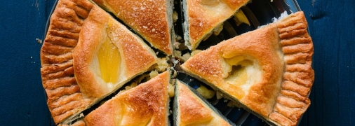 Пирожки с сыром – это отличный вариант перекуса (изображение создано с помощью ИИ)