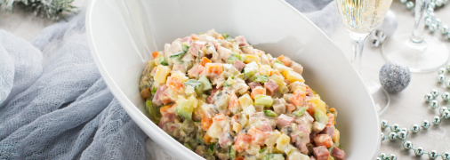 Чем заправить салат «Оливье», если не майонезом