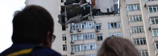 Последствия обстрелов 24 июня 2023 года в Киеве