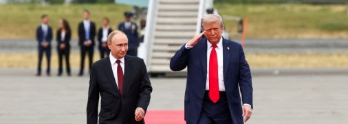 Путин и Трамп на Аляске – встреча на красной дорожке