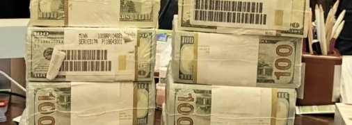 Деньги, которые нашли во время обысков у Миндича