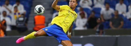 Португалец лидирует в гонке бомбардиров