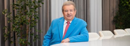 Михайло Поплавський відзначає день народження – йому виповнилося 76 років