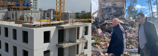 Марк Кестельбойм (праворуч) та засновник компанії «Будова» Борис Родін  пропонують впроваджувати в Ірпені свій метод швидкого будівництва