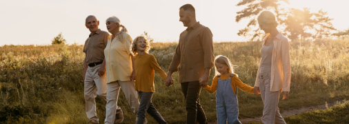 С Днем семьи  — картинки, открытки и пожелания своими словами