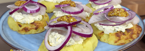 Закуска з оселедця та картоплі