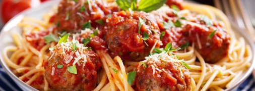 Мітболи стануть чудовим доповненням до спагеті (зображення створено за допомогою ШІ)
