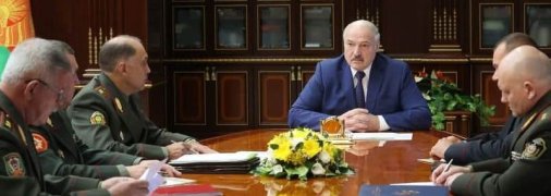 Лукашенко закриває кордони Білорусі з "ворогами" (відео)