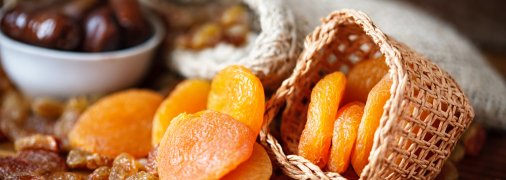 5 способов засушить абрикосы на зиму