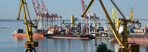 Порт. Иллюстративное фото