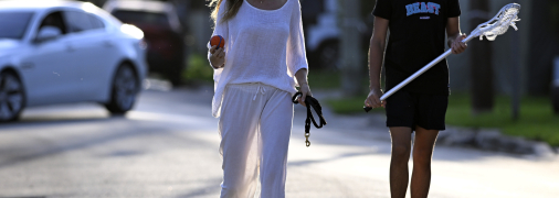 43-річна Жизель  з сином