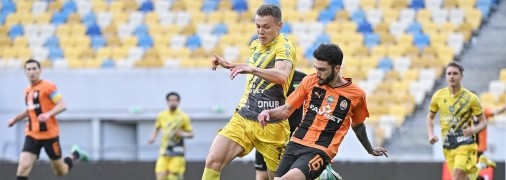 "Шахтер" - "Рух"