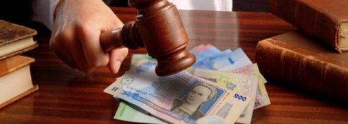Пенсії можуть урізати: кому і за що
