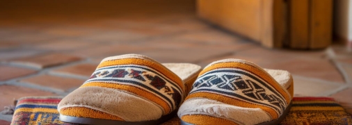 З капцями існує багато прикмет і практичних порад