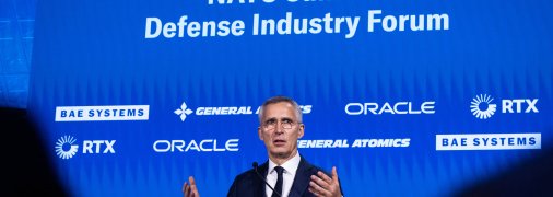 Єнс Столтенберг