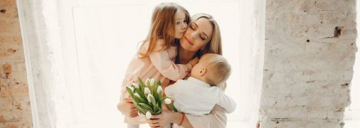 2025 року День матері відзначається 11 травня