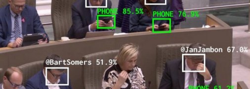 Искусственный интеллект научили троллить отлынивающих от работы политиков (видео)