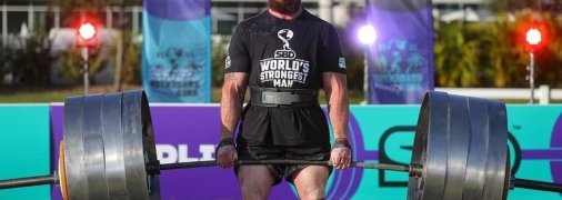 Стронгмен Олексій Новіков