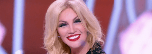 Таїсії Повалій вже 60 років, а вона всіма способами намагається зберегти молодість