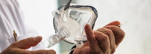 Смертность стала выше, а доставка кислорода была сродни "русской рулетке" - директор инфекционной больницы о тяжелых ковид-буднях