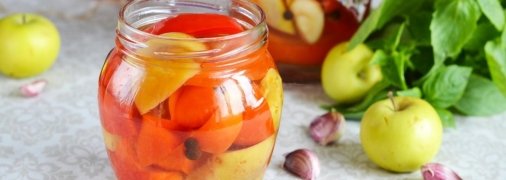Консервация яблок с перцем