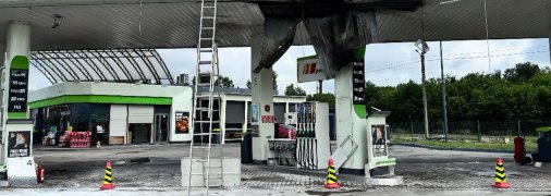 Пошкоджена АЗК OKKO у Пирятні, Полтавська область