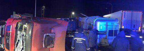 Под Харьковом очередная масштабная ДТП