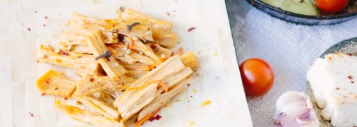 Как приготовить фучжу, соевую "спаржу" по-корейски