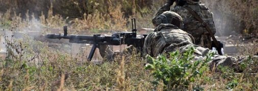 На Донбассе боевики усилили обстрелы - ранен украинский защитник