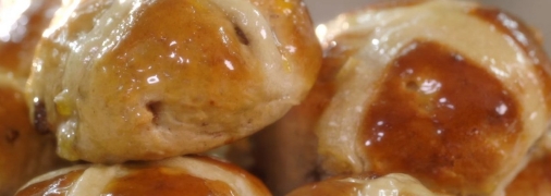 Hot cross buns - английские горячие булочки с крестиками