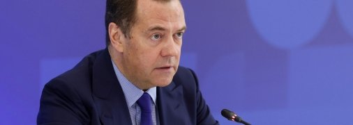 дмитрий медведев