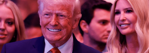 Дональд Трамп с дочерьми Тиффани и Иванкой