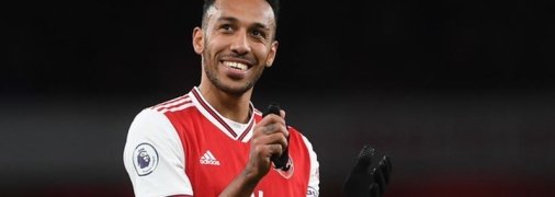 Обамеянг не спешит продлевать контракт с Арсеналом