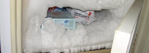 Зайвий лід не тільки заважає, а й псує техніку