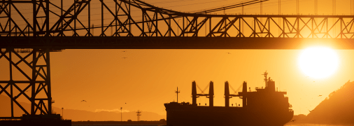 Из Персидского залива выходят десятки судов