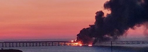 Кримський міст після однієї з атак