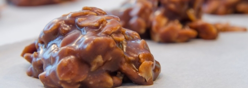 Шоколадное овсяное печенье без выпечки