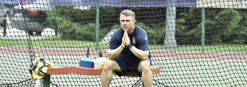 Ребров визначився із остаточним складом на гру