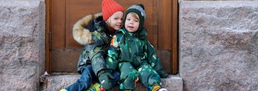 Як одягати взимку дітей різного віку: поради для холодної та теплої зим