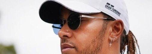 Босс Ф-1 ответил на критику Хэмилтона